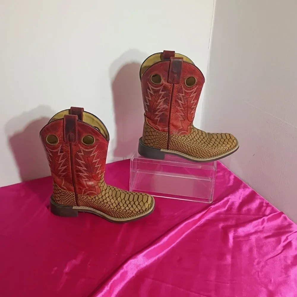 Cody James Brown Square Toe Cowboy Western Boots Youth Size 2 D style 43072C.